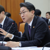 '갭투자'로 50억아파트산 이억원