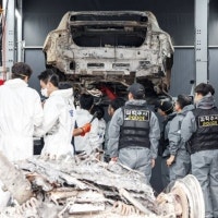 공정위, ‘인천 전기차 화재’ 벤츠 현장 조사…‘배터리 공급업체 속였...