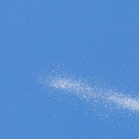 北 오물 풍선 떨어진 아파트 옥상서 화재…서울에선 공중 폭발