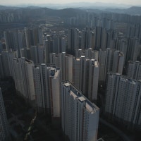 “조경비용 늘면 철근서 빼…‘쪽대본 드라마’ 찍듯 아파트 지어”[히...