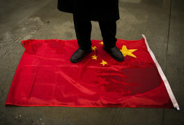 ‘가스라이팅’ 하듯 침투… “중국의 속내를 보라”