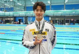 황선우, 세계선수권 자유형 200m 첫 은메달...박태환 넘어 한국 수영 역사 새...