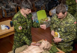 캐나다 "영국과 의기투합해 우크라 신병훈련 돕겠다"