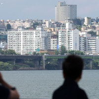치솟는 분양가… 서울 3.3㎡당 1억원 넘었다