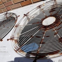 “아파트 실외기에 총알 날아와 박혔다”…무슨 일?