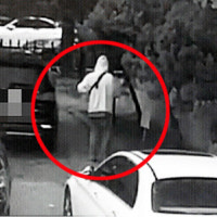 압구정 아파트 화단 파헤치던 20대男…“뭔가 수상한데?”