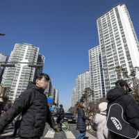 “자기야, 난 아파트에서 시작하고 싶어”… 30대, 결혼하려고 내집 마...