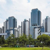 ‘20억 로또’ 아파트 한채에 3만5000여명 몰렸다