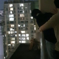 “○○아, 누나 봐야지” 아파트 옥상서 10대 마음 돌린 경찰관의 말