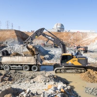 “100년 원전 목표… 원자로 올릴 단단한 암반층 찾았다”