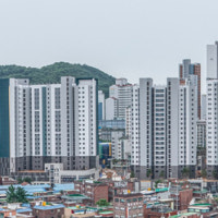 “이러다 폭락장 오나요”...수도권 아파트값 8개월 만에 하락