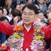 부산 금정구청장, 국힘 윤일현 당선…