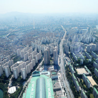 시세보다 40% 저렴하게 팔렸다…'수상한 아파트' 알고보니