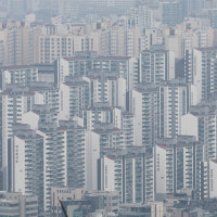 토허제 확대에 서울 아파트값 상승폭 반토막…송파구는 1년여만에 하락...
