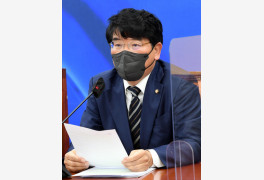 [속보] 민주당, ‘성비위 의혹’ 3선 박완주 제명