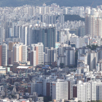 국토연 “수도권 아파트 전셋값 10% 오르면 출산율 0.01명↓”