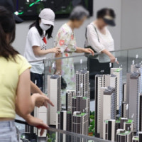 분양도 입주도… 死月 ‘얼죽신’ 아파트 시장