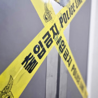 학원 화장실서 남고생이 여고생에 흉기 휘두르고 아파트서 뛰어내려