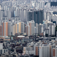 ‘몸테크’도 옛말···치솟는 공사비에 인기 떨어지는 구축 아파트