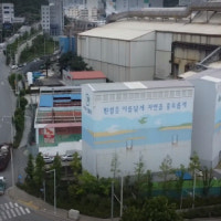 아파트 민원에…향토기업 내쫓는 부산시