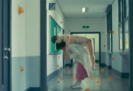 [#청년] '보건교사 안은영'의 기이한 공존, 이상한 게 아니다
