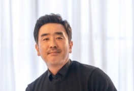 [Y터뷰] '코믹연기 대가' 류승룡 "이번엔 노래연습만 1년"(인생은 아름다워)