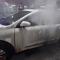 주상복합 지하주차장 전기차 불...신속 진화로 피해 최소화