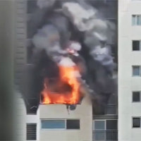 아파트 뒤덮은 연기에 철렁…