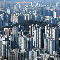 얼어붙은 매수심리…서울 아파트값 4주째 보합
