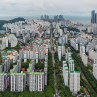 해운대 인구 소멸, 고층 아파트에 가려 눈치 못 챘다