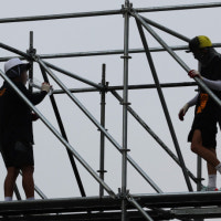 “안 그래도 죽을 맛인데”… 건설업계 “날씨까지 안 도와주네”