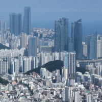 추락하는 부산 아파트 가격 ‘날개가 없다’