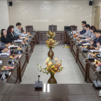 '부산 빈집 SOS' '입양인 귀향' '에티켓' 등 기획 시리즈 돋보여 [부산일...