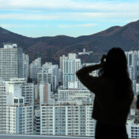 부산아파트값 숨 고르기…서울은 최고치 상승