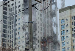 [속보] 광주 공사현장서 신축 아파트 외벽 붕괴…차량 여러대 피해·인명피해...