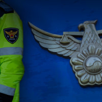 주차 시비 말리다 뇌사 빠진 60대 아파트 경비원, 숨져