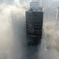 경보 울려도 어딘지 몰라… 화재 진압 어려운 구축 고층빌딩