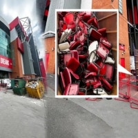 낡은 꿈의 극장...맨유, OT 재개발 시작했다! 구식 의자 철거→훈련장 보수에...