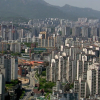 서울서 '내 집' 사려면‥월급 13년간 꼬박 모아야