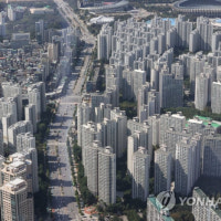 집 값 급등 우습게 보던 정부 ‘발등의 불’…일주일 만에 “모든 정책 총동원...