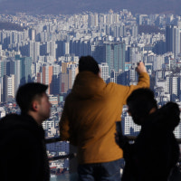 제동 걸린 서울 아파트값...“악재나 호재 전까진 보합 유지”