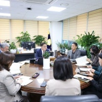 갑작스럽게 구청장 권한대행 된 서울 부구청장의 바른 처신?