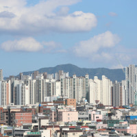 집값, 3중 양극화…'평균의 함정' 빠져선 안 돼