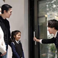 “프리미엄 브랜드·B2C 두마리 토끼 잡자”… 고군분투 중인 침체 창호업계