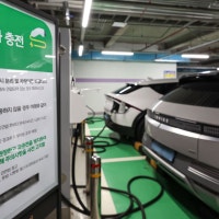 아파트 전기차 충전기 대부분, ‘과충전’ 방지 못하는 완속충전기