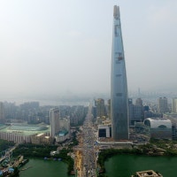 ‘위기설’ 맞서는 롯데... 해외 부실 면세점 철수·케미칼 자산매각 추...