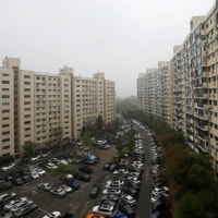 지난해만 20~30% 올랐다, 압구정 단지들…서울 아파트 중 ‘최고’ 상승...