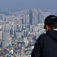 불 꺼진 지방 아파트 1.5만채…