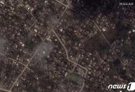 [영상] 화산재로 뒤덮인 통가... 위성 사진에서 사라져버린 섬