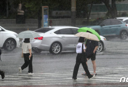 [오늘의 날씨]전북(23일, 목)…오전부터 비, 최대 120